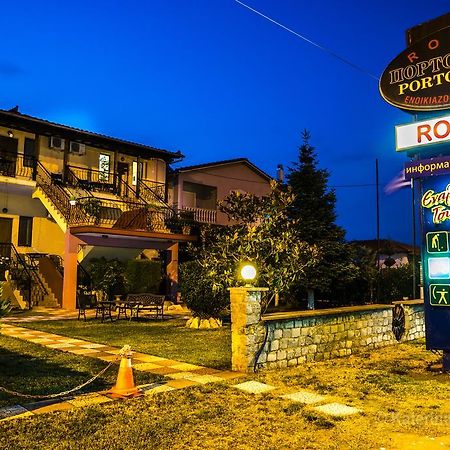 Porto Lagos Rooms エクステリア 写真